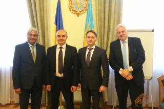 Керівники області окреслили вектори двостороннього співробітництва з Послом Південно-Африканської Республіки